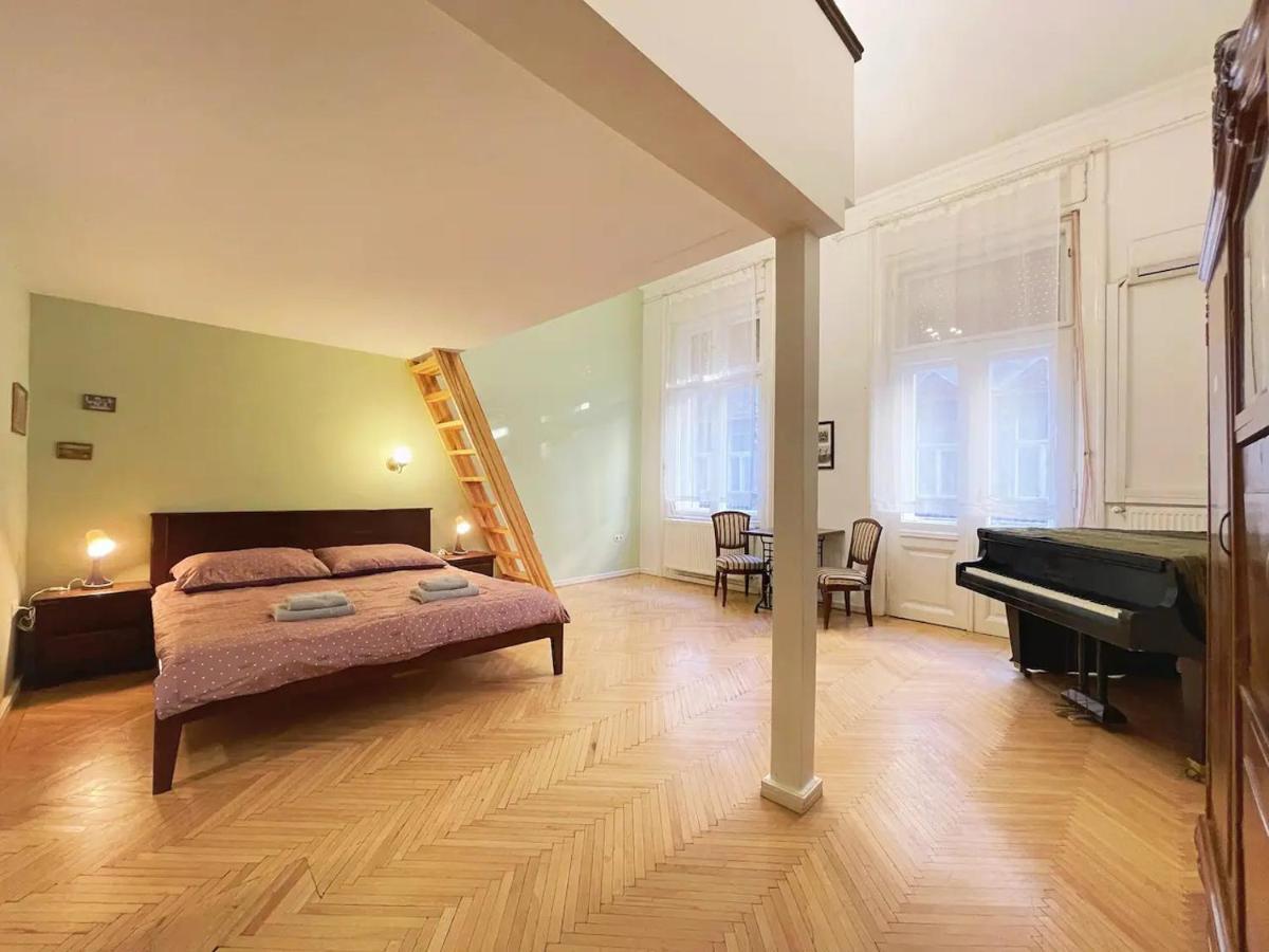 A10 Budapest Center Aparthotel Budapeste Exterior foto