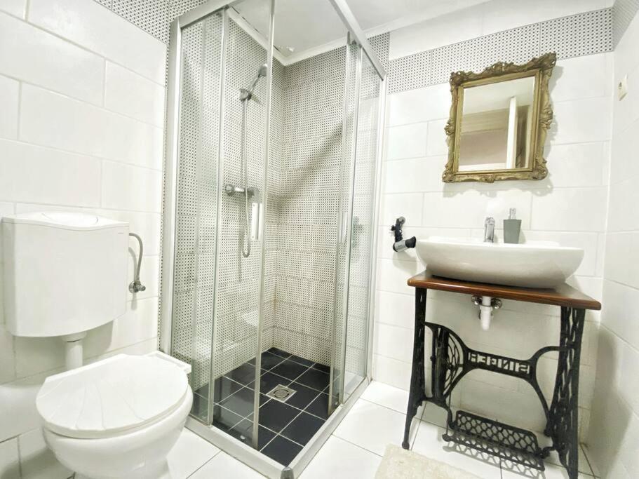 A10 Budapest Center Aparthotel Budapeste Exterior foto